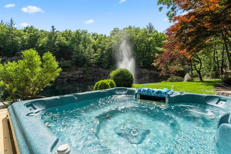 Hot Tub